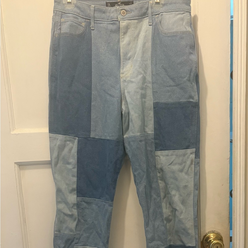 Hollister Patchwork Denim Jeans – Size 13L ✨